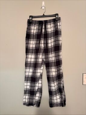 Sonoma Black and White Plaid Sleepwear Pants